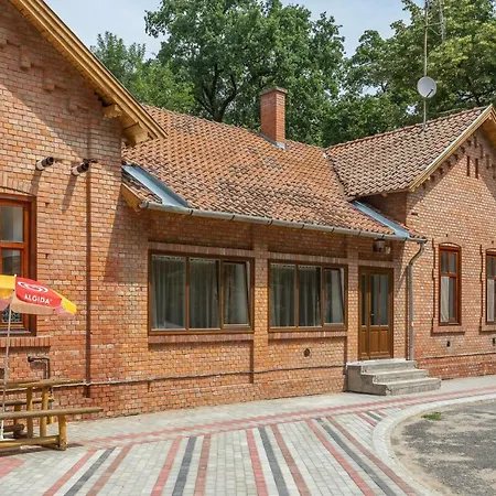 Pavilon Panzio Etterem Es Pizzeria Bed & Breakfast